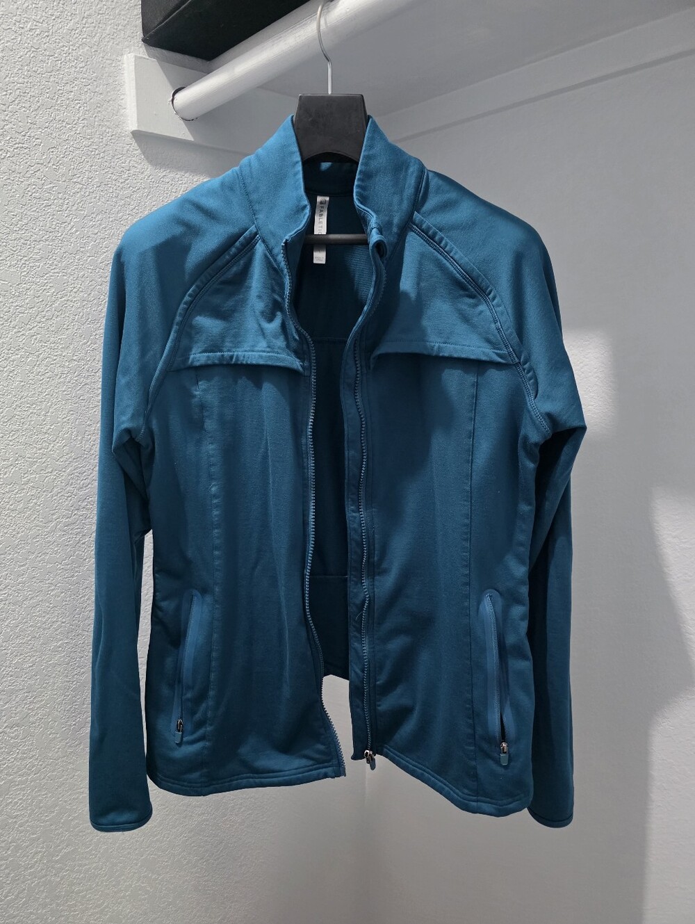 Women's L Teal Athletic Jacket